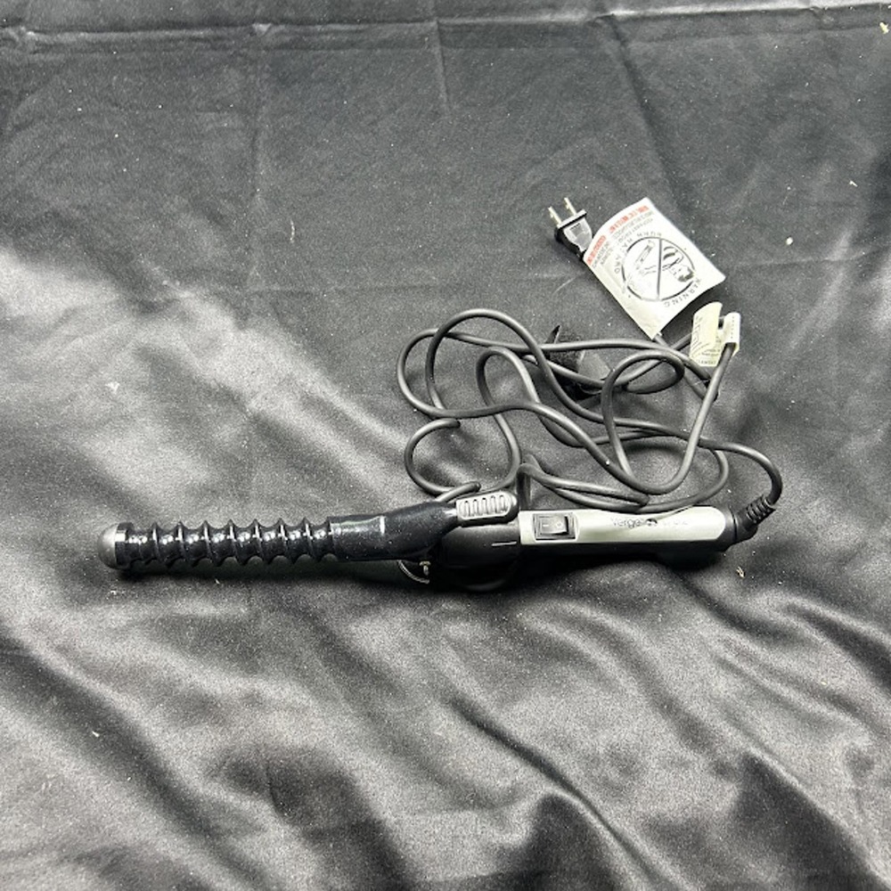 Verge By One Spiral Curling Wand Hair Curler Ceramic Swivel Cord